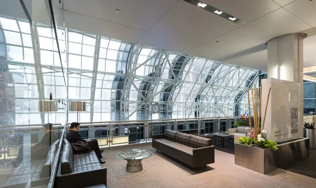 lobby in 500 Madison Gallery